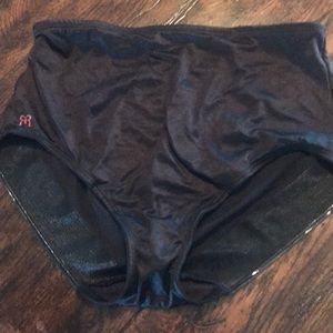 Ruby Ribbon slimming panties